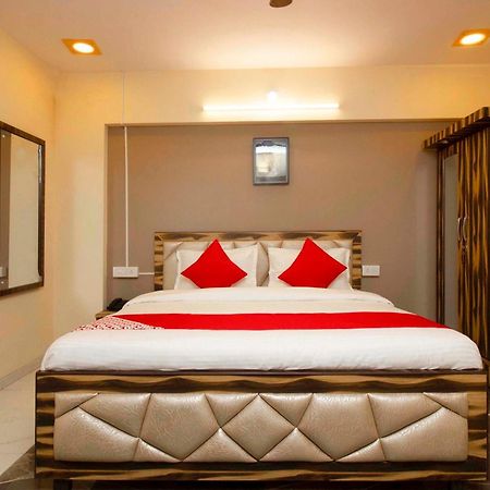 Hotel O The Star Hotel Panvel Kültér fotó
