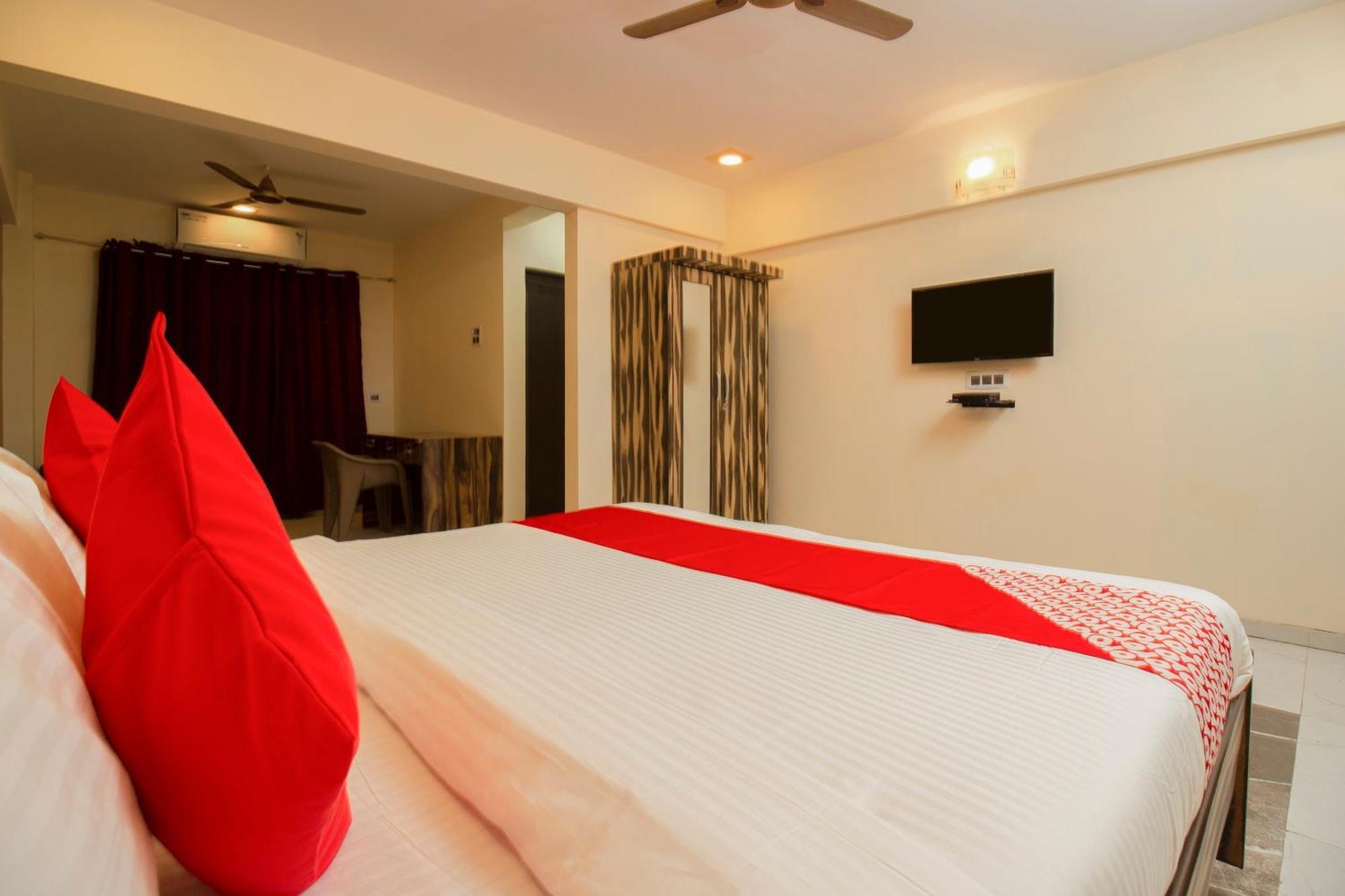 Hotel O The Star Hotel Panvel Kültér fotó