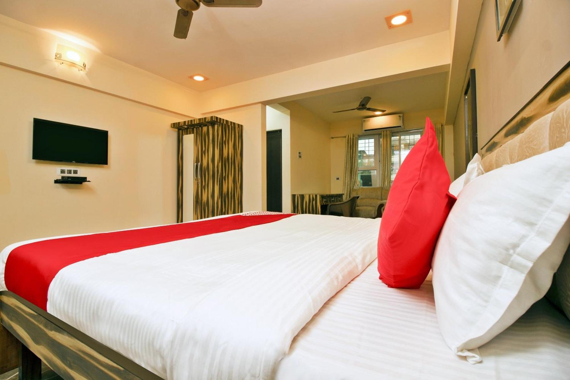 Hotel O The Star Hotel Panvel Kültér fotó