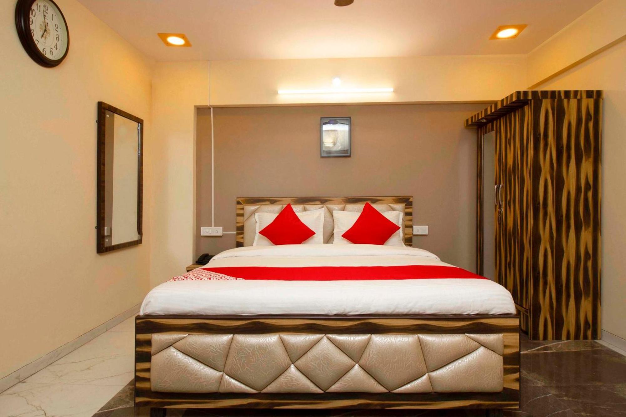 Hotel O The Star Hotel Panvel Kültér fotó
